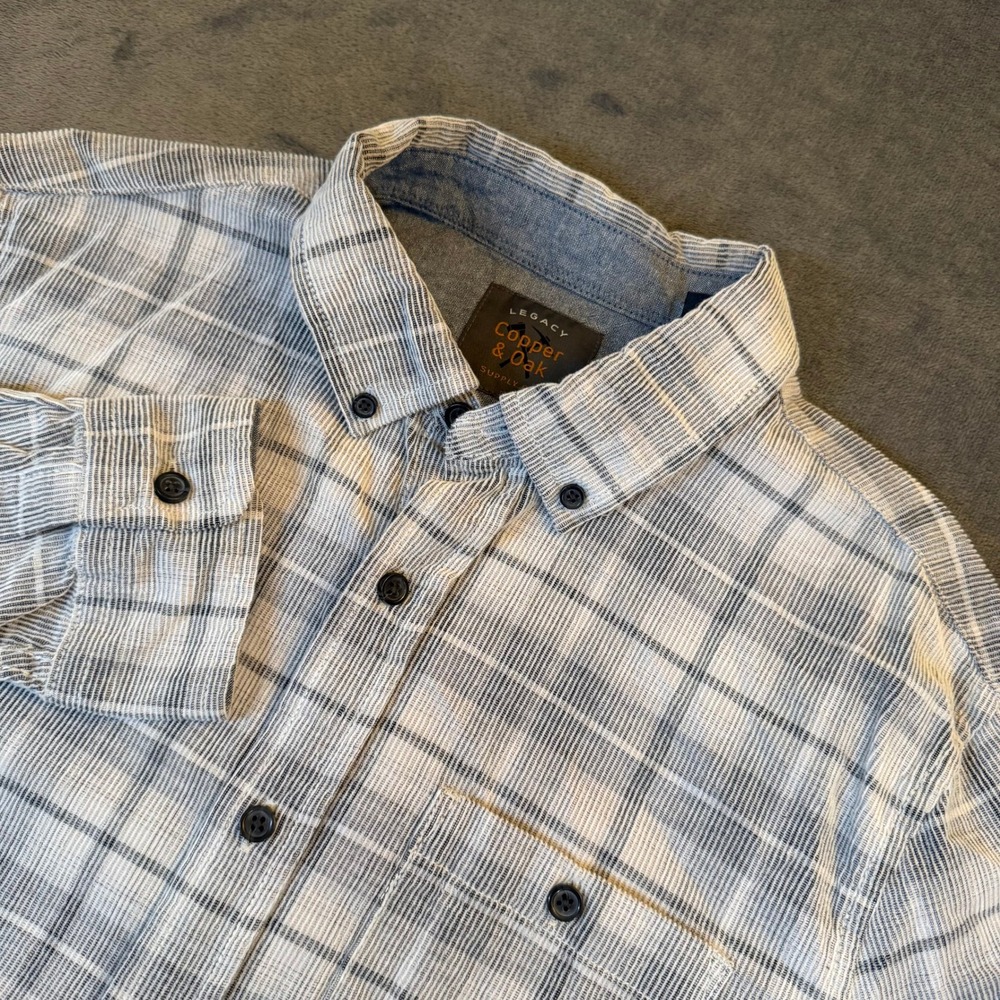 Legacy Copper & Oak Button Up Shirt Mens Medium Gray Plaid‎ Long Sleeve Flannel
